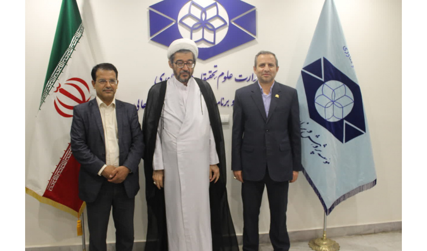 اعلام آمادگی «سمت» برای همافزایی در زمینه الگوی کتاب درسی دانشگاهی